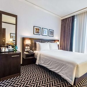 Queen Room Mobility accessible